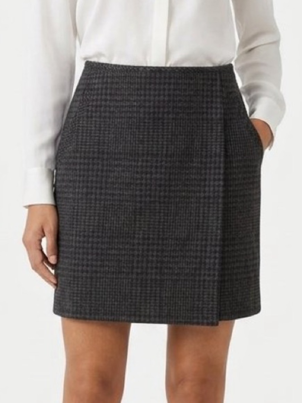 Banana Republic Dark Charcoal Plaid Wrap Skirt